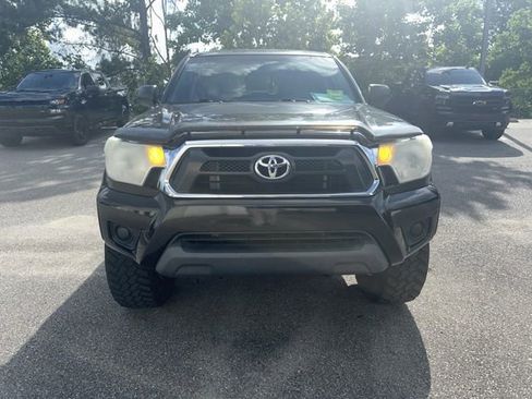 Used 2012 Toyota Tacoma PreRunner w/ SR5 Pkg RWD image 7