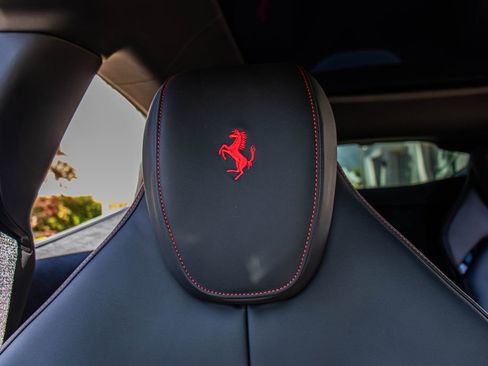 Used 2024 Ferrari Purosangue AWD/4WD image 65