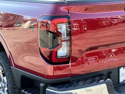 Used 2025 Ford Ranger XLT w/ Chrome Accent Package image 5