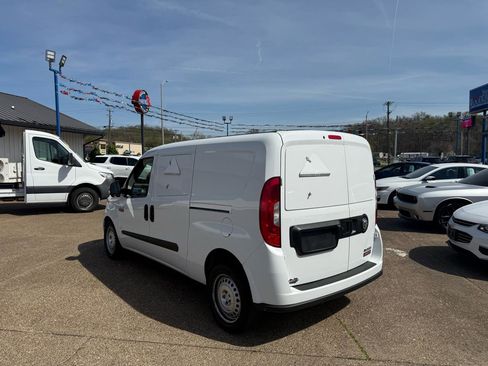 Used 2022 RAM ProMaster City Tradesman image 4