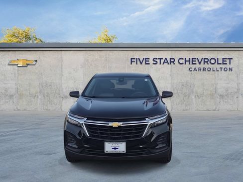Used 2022 Chevrolet Equinox LS AWD/4WD image 3