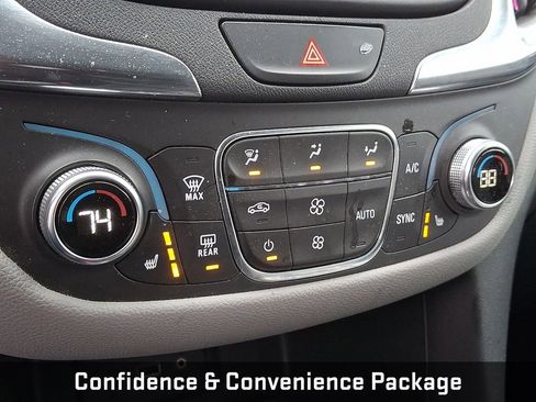 Used 2019 Chevrolet Equinox LT image 15