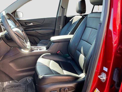 Used 2023 Chevrolet Equinox Premier image 22