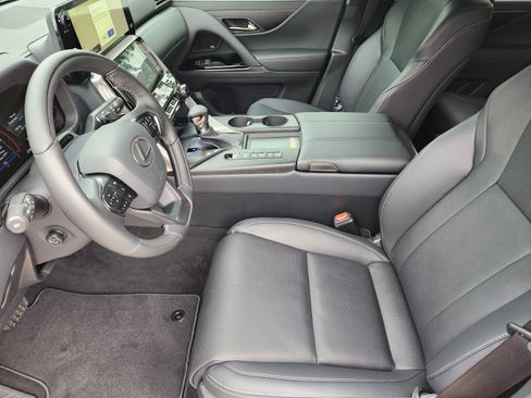New 2026 Lexus LX 600 4WD w/ Appearance Package image 5