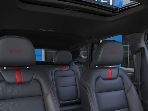 New 2026 Chevrolet Trax RS w/ Sunroof Package image 24