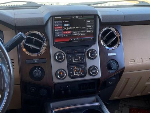 Used 2015 Ford F250 Lariat w/ Chrome Package image 6