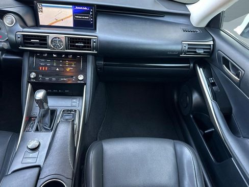 Used 2017 Lexus IS 200t w/ Navigation System Package image 27