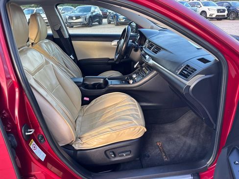 Used 2013 Lexus CT 200h w/ Premium Pkg w/Backup Camera FWD image 23