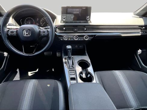 Used 2024 Honda Civic Sport image 16