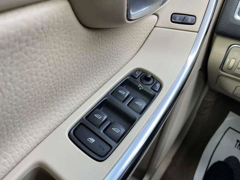 Used 2014 Volvo XC60 3.2 FWD image 26
