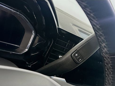 Used 2024 GMC Sierra 1500 Elevation image 24