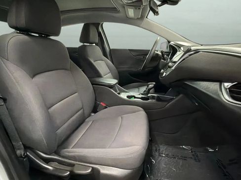 Used 2021 Chevrolet Malibu LT FWD image 22