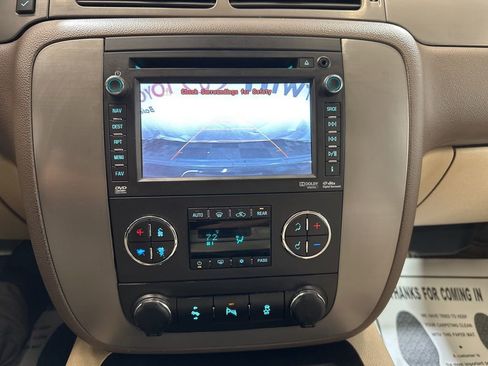 Used 2013 Chevrolet Tahoe LT image 32