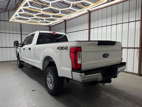 Used 2019 Ford F350 XL w/ Power Equipment Group AWD/4WD image 4
