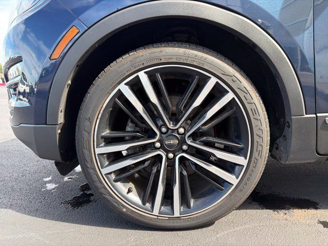 Used 2017 Lincoln MKC Reserve w/ Lincoln MKC Climate Package AWD/4WD image 11