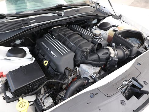 Used 2018 Dodge Charger R/T Scat Pack RWD image 52