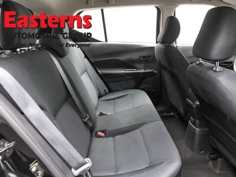 Used 2023 Nissan Kicks S image 23