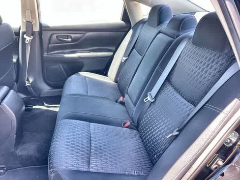 Used 2016 Nissan Altima 2.5 S w/ Power Driver Seat Package FWD image 14