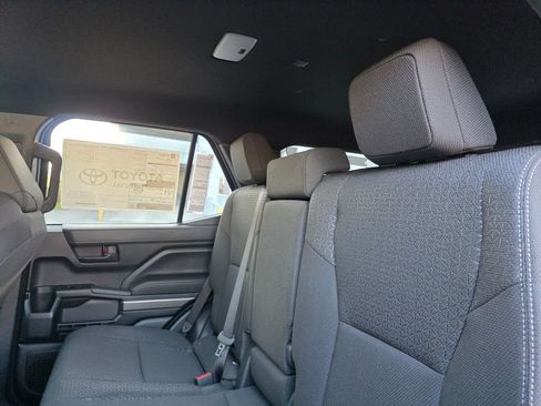 New 2026 Toyota 4Runner SR5 image 22