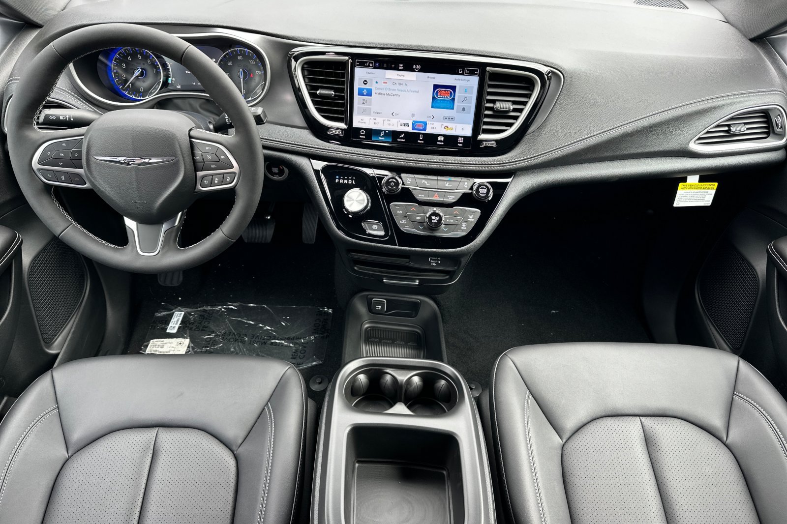 New 2026 Chrysler Pacifica Select FWD image 12