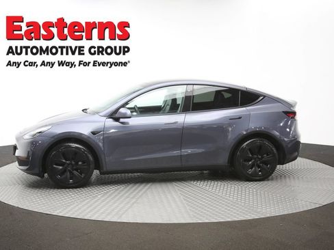 Used 2023 Tesla Model Y Long Range AWD/4WD image 52