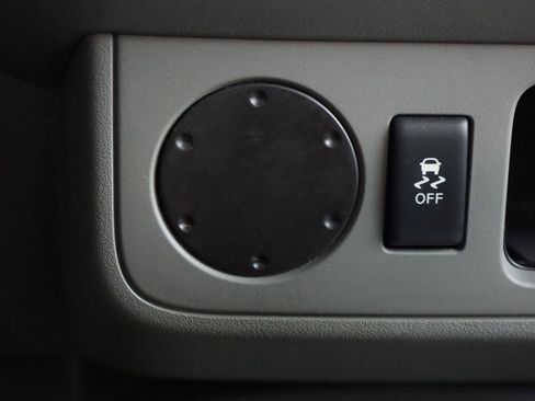 Used 2019 Nissan Frontier S RWD image 28