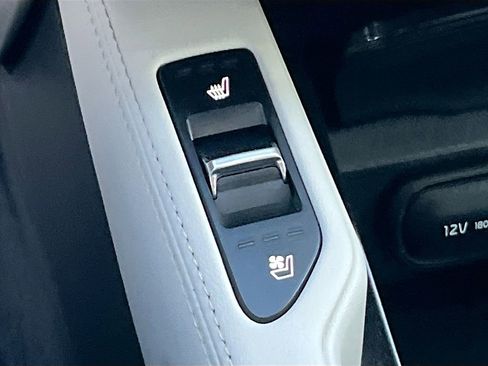 Used 2023 Kia Telluride SX FWD image 21