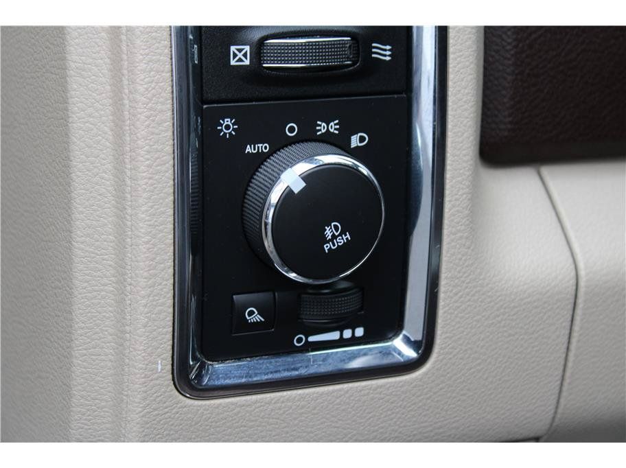 Used 2015 RAM 1500 Laramie Longhorn w/ Convenience Group AWD/4WD image 14
