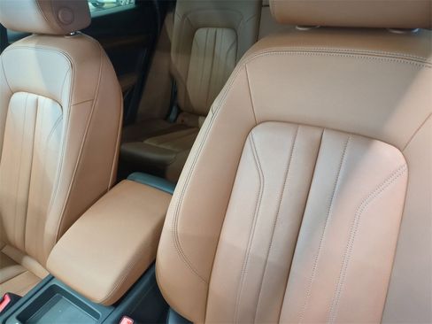 Used 2022 Audi Q5 2.0T Premium Plus image 16