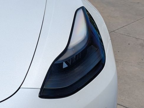 Used 2023 Tesla Model 3 Standard Range RWD image 9