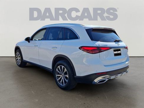 Used 2024 Mercedes-Benz GLC 300 4MATIC image 4