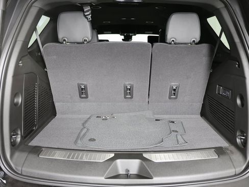 New 2026 GMC Yukon Denali w/ Advanced Technology Package image 8