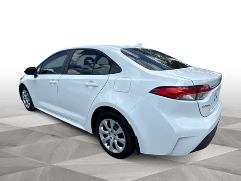 Used 2024 Toyota Corolla LE FWD image 6