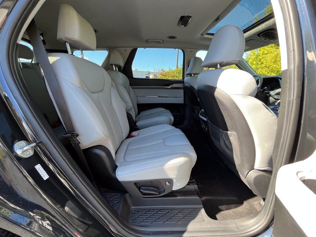 Used 2021 Hyundai Palisade SEL w/ Premium Package AWD/4WD image 31