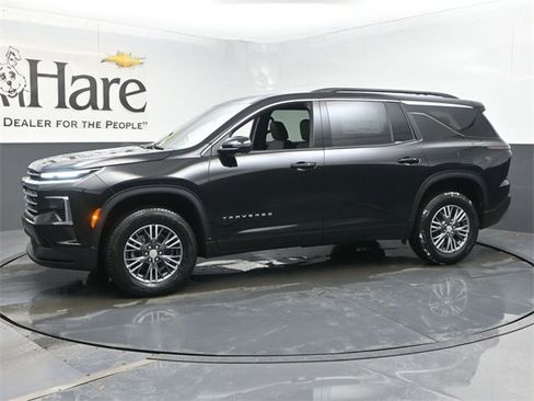 New 2026 Chevrolet Traverse LT w/ Driver Confidence Package image 11