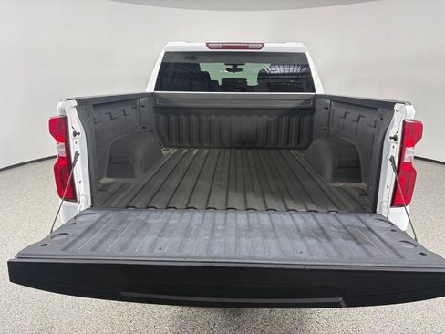 Used 2020 Chevrolet Silverado 1500 Custom Trail Boss w/ Custom Convenience Package AWD/4WD image 29