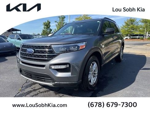 Used 2021 Ford Explorer XLT w/ Equipment Group 202A AWD/4WD image 1
