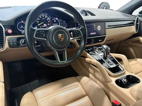 Used 2022 Porsche Cayenne E-Hybrid AWD/4WD image 19