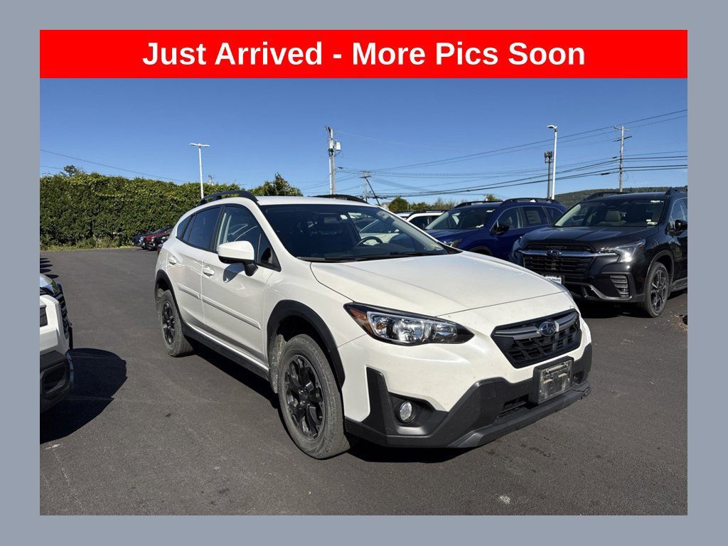Used 2022 Subaru Crosstrek 2.0i Premium AWD/4WD image 1