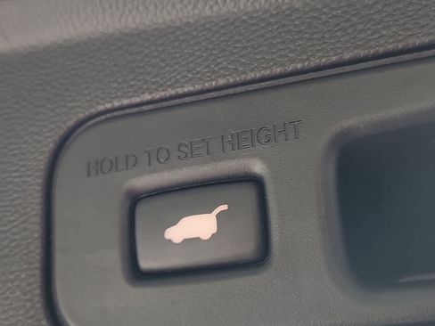 Certified 2022 Acura MDX A-Spec image 32