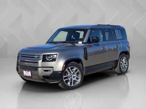 Used 2023 Land Rover Defender 110 X-Dynamic SE image 1