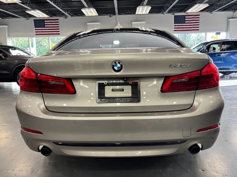 Used 2019 BMW 530i w/ Convenience Package RWD image 6