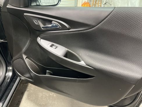 Used 2023 Chevrolet Malibu LT image 10