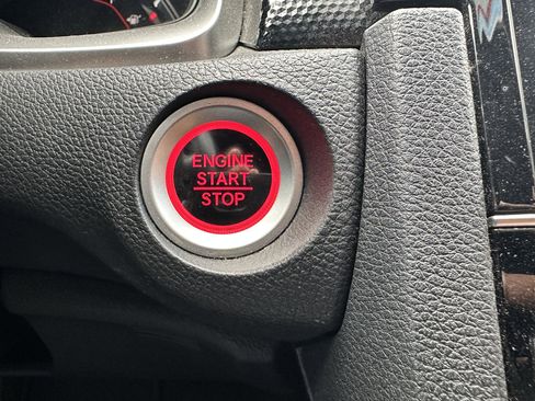 Used 2019 Honda Civic Sport image 17