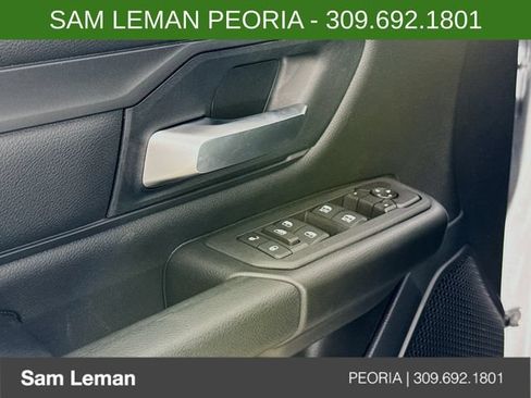New 2026 RAM 1500 Express AWD/4WD image 17