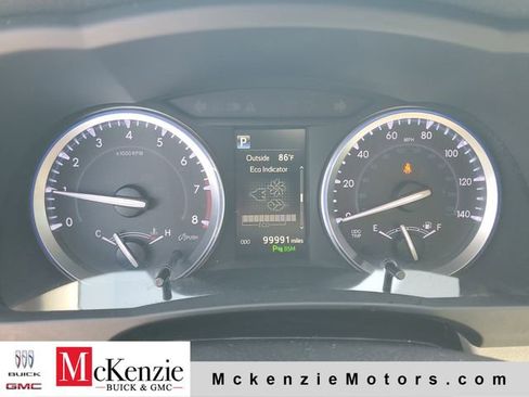 Used 2018 Toyota Highlander Limited Platinum AWD/4WD image 15