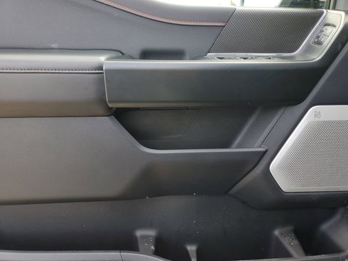 Used 2025 Ford F150 Raptor image 11