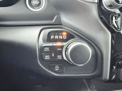 Used 2025 RAM 1500 Big Horn image 21