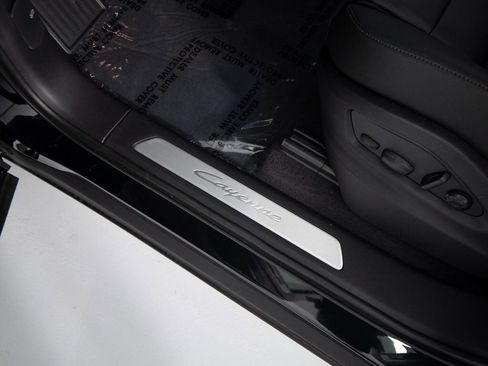 New 2026 Porsche Cayenne E-Hybrid image 16