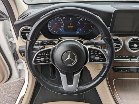Used 2022 Mercedes-Benz GLC 300 4MATIC image 16